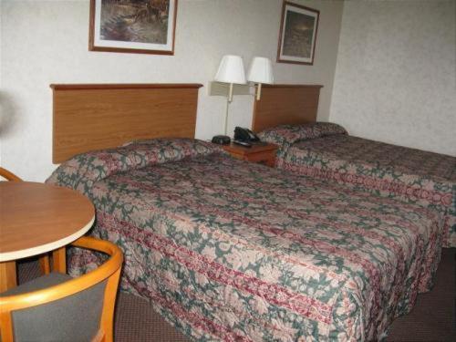 Deerfield Inn And Suites Steele Buitenkant foto